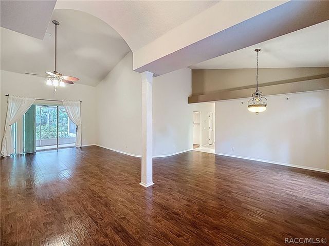 19295 SW 90th Lane Road, Dunnellon, FL 34432