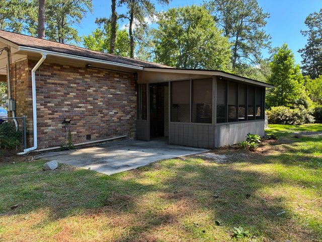 427 Dogwood Circle, Summerville, SC 29485