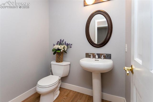 5810 Daltry Lane, Colorado Springs, CO 80906