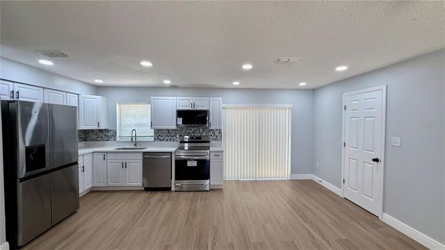 1617 LONG LANE, Apopka, FL 32703