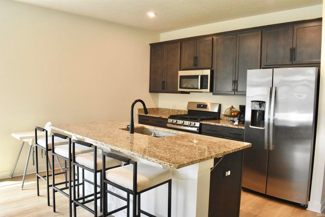 9769 Monte Way, Newburgh, IN 47630