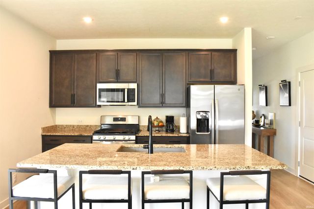 9769 Monte Way, Newburgh, IN 47630