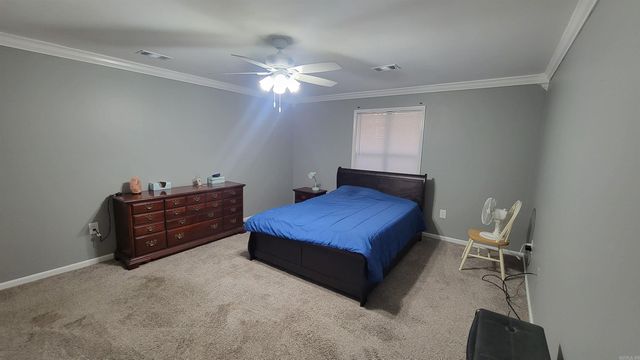 1914 Cherrywood, Jonesboro, AR 72404
