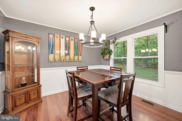 500 FAIRFAX LN, Herndon, VA 20170