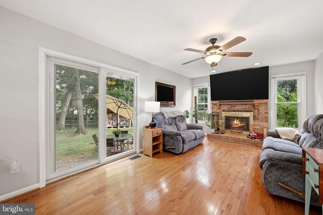 500 FAIRFAX LN, Herndon, VA 20170