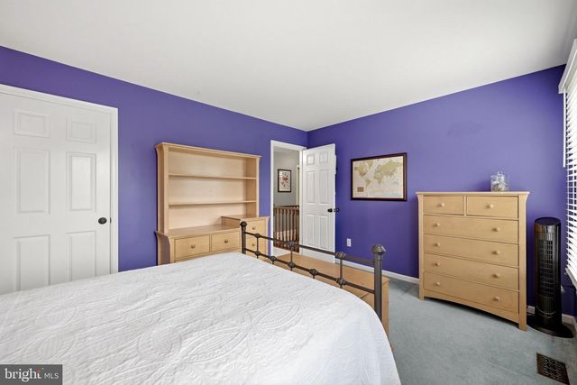 500 FAIRFAX LN, Herndon, VA 20170