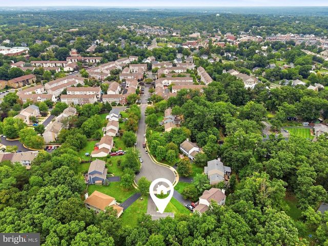 500 FAIRFAX LN, Herndon, VA 20170