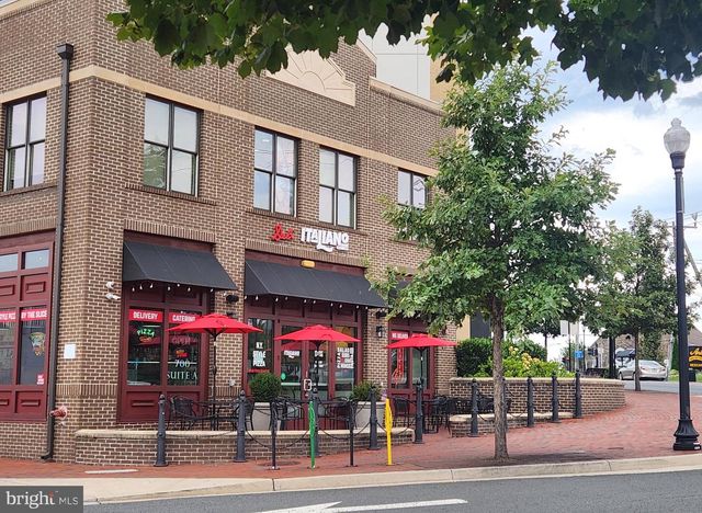 500 FAIRFAX LN, Herndon, VA 20170
