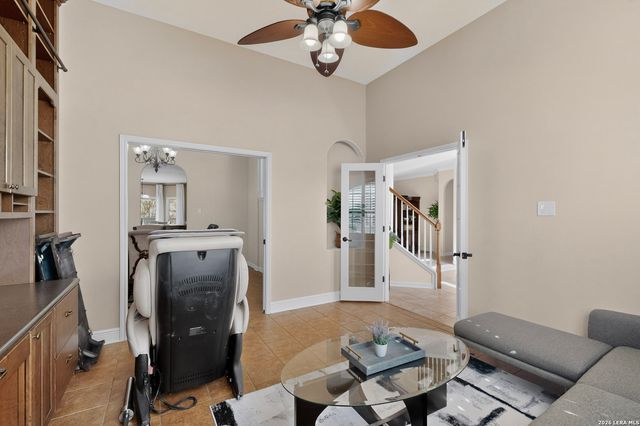 9634 JASON BND, Helotes, TX 78023