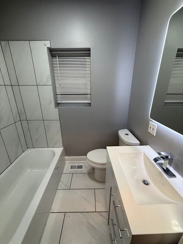 7816 S Hermitage Avenue, Chicago, IL 60620