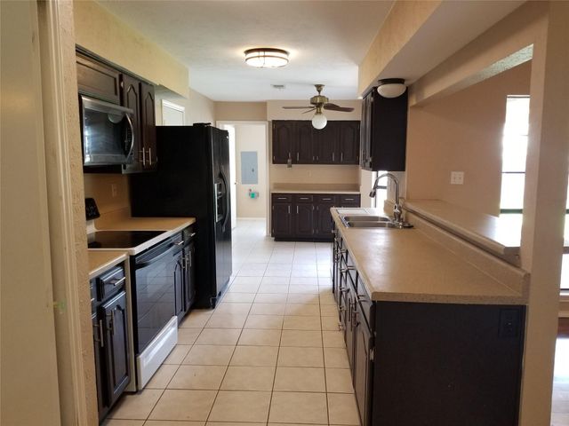 1305 Clearview Drive, Allen, TX 75002