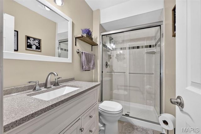 42 Bridgeport Drive, St Charles, MO 63304