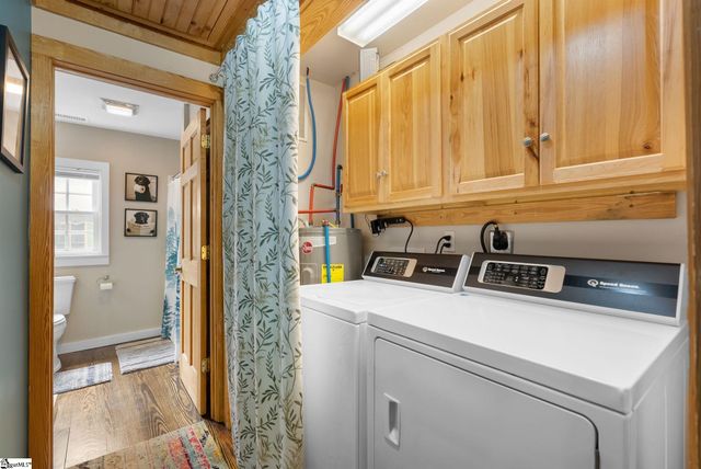 16 Pipe Line Lane, Cleveland, SC 29635