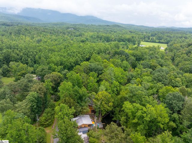 16 Pipe Line Lane, Cleveland, SC 29635