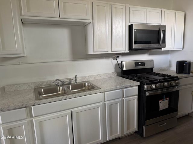 1025 Magoffin Avenue 1, El Paso, TX 79901