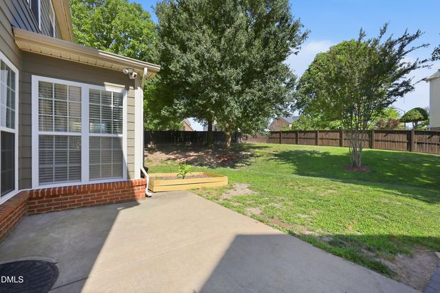 120 Amiable Loop, Cary, NC 27519