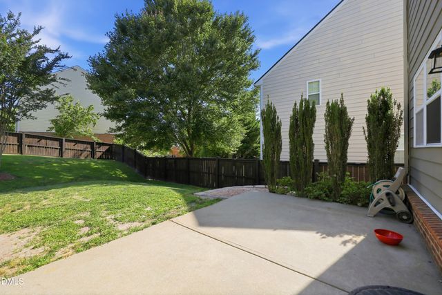 120 Amiable Loop, Cary, NC 27519