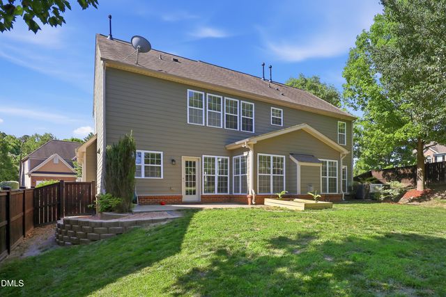 120 Amiable Loop, Cary, NC 27519