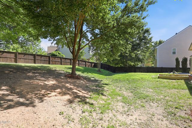 120 Amiable Loop, Cary, NC 27519