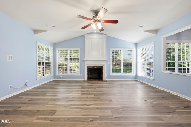 120 Amiable Loop, Cary, NC 27519