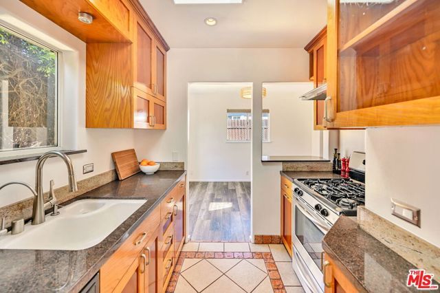 655 Brooks Avenue, Venice (los Angeles), CA 90291