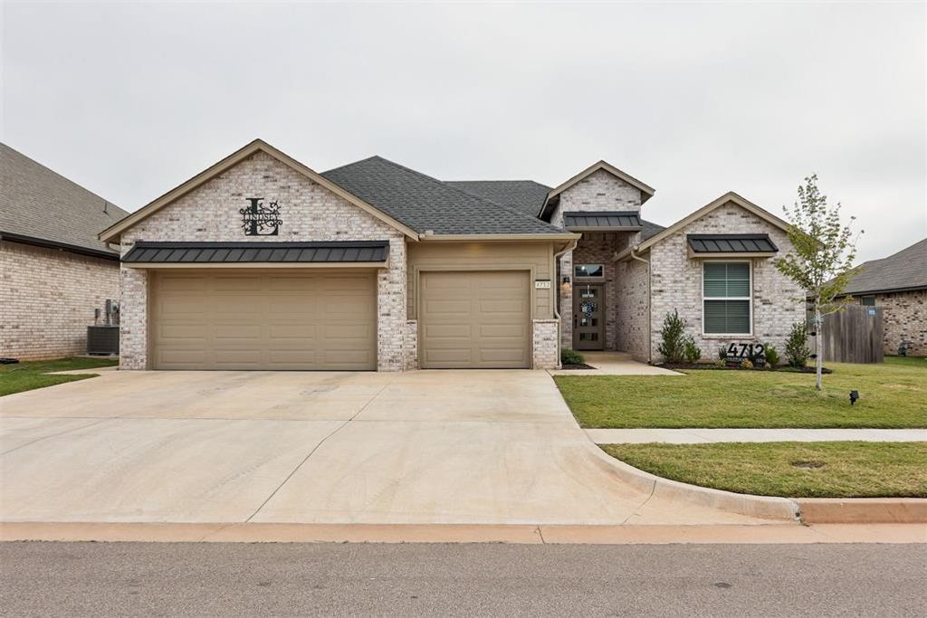 4712 Bermuda Drive, Mustang, OK 73064