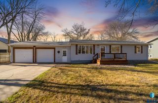 215 N Joseph Ave Avenue, Tea, SD 57064