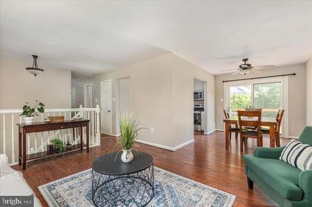 8201 MORNINGSIDE DR, Manassas, VA 20112