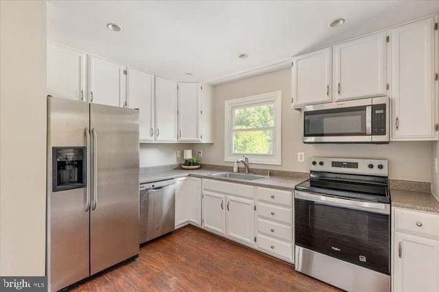 8201 MORNINGSIDE DR, Manassas, VA 20112