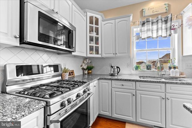 919 HEDGEWYCK LN, Elizabethtown, PA 17022
