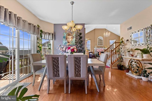 919 HEDGEWYCK LN, Elizabethtown, PA 17022