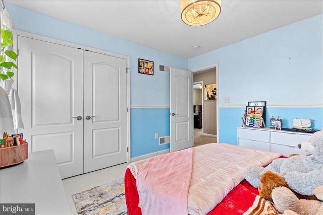 919 HEDGEWYCK LN, Elizabethtown, PA 17022
