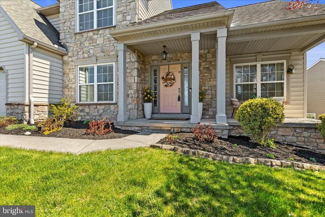 919 HEDGEWYCK LN, Elizabethtown, PA 17022