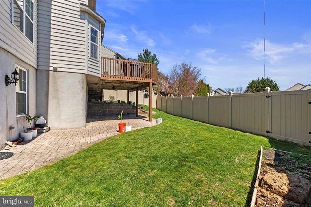 919 HEDGEWYCK LN, Elizabethtown, PA 17022