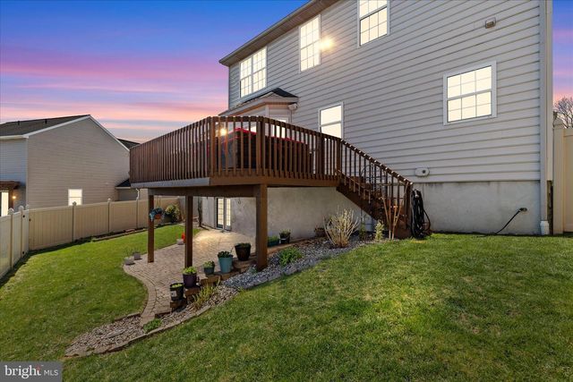 919 HEDGEWYCK LN, Elizabethtown, PA 17022