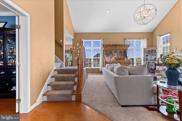 919 HEDGEWYCK LN, Elizabethtown, PA 17022