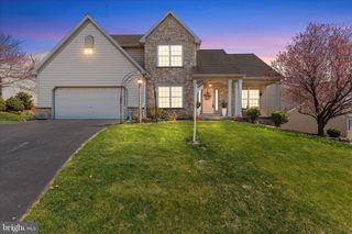 919 HEDGEWYCK LN, Elizabethtown, PA 17022