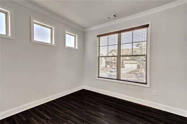 7107 Branch Creek Cove, Flowery Branch, GA 30542