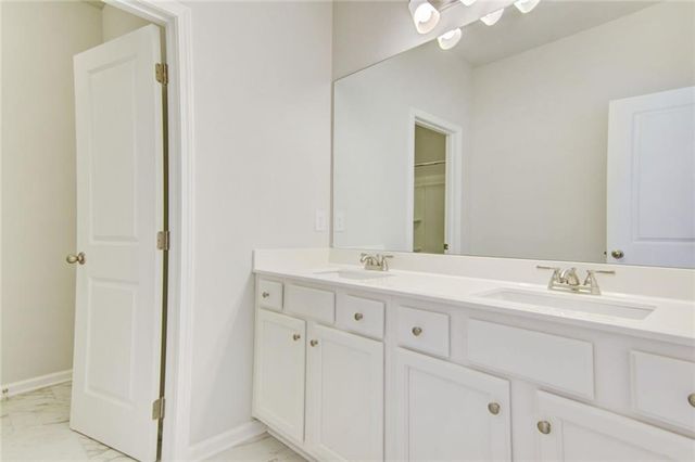 7107 Branch Creek Cove, Flowery Branch, GA 30542