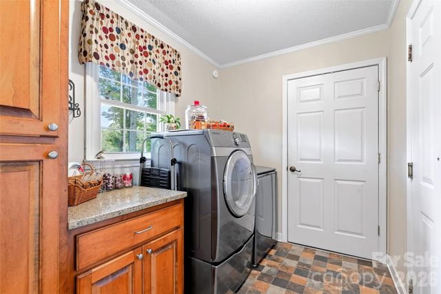 146 Cobblestone Drive, Marion, NC 28752