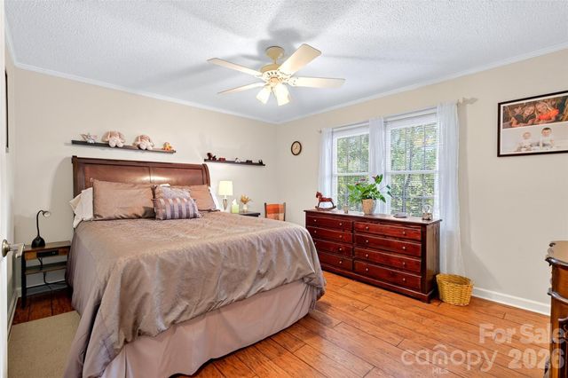 146 Cobblestone Drive, Marion, NC 28752