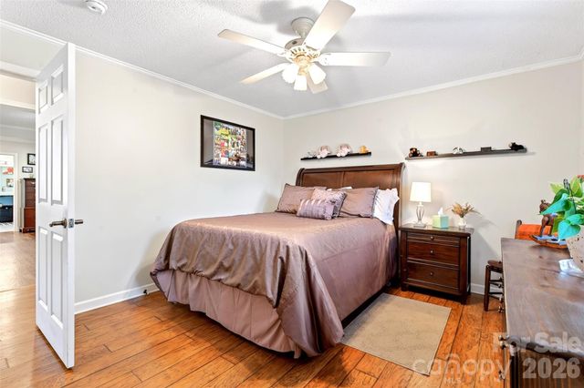 146 Cobblestone Drive, Marion, NC 28752