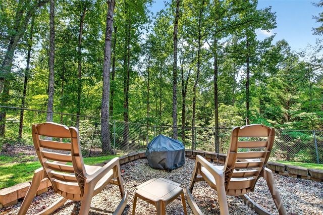 146 Cobblestone Drive, Marion, NC 28752
