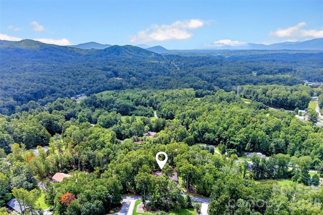 146 Cobblestone Drive, Marion, NC 28752
