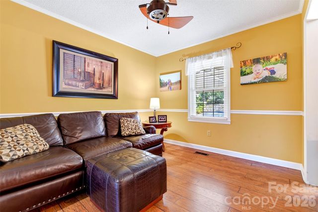 146 Cobblestone Drive, Marion, NC 28752