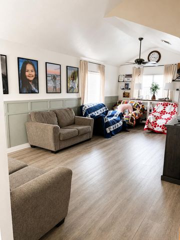 737 Redfield Ave, Modesto, CA 95357