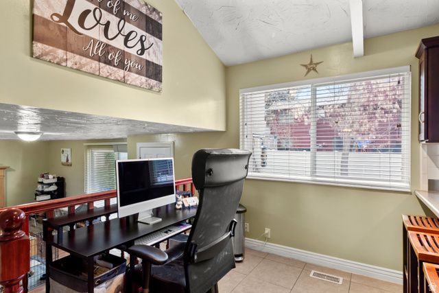 2170 E BORG CT, Sandy, UT 84092