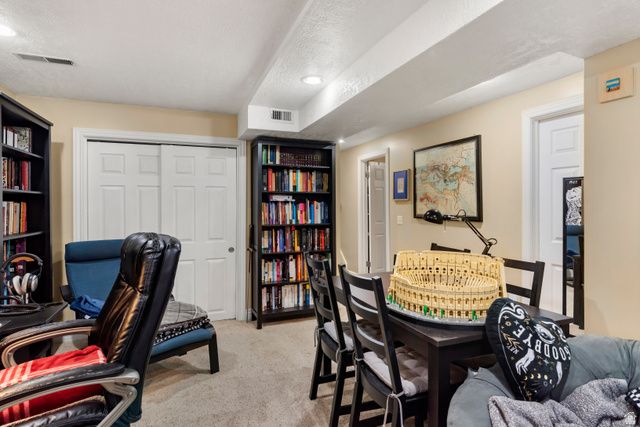 2170 E BORG CT, Sandy, UT 84092