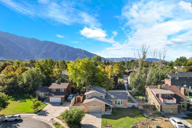 2170 E BORG CT, Sandy, UT 84092