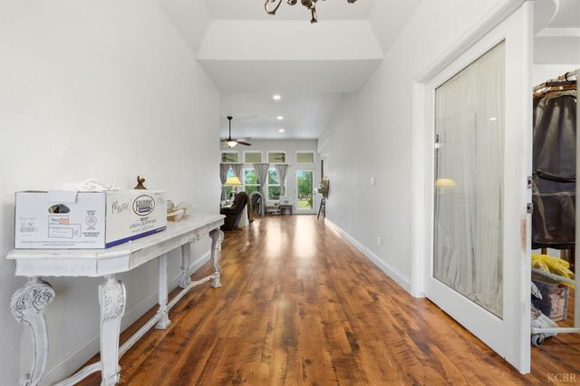 20118 Grangeville Boulevard, Lemoore, CA 93245